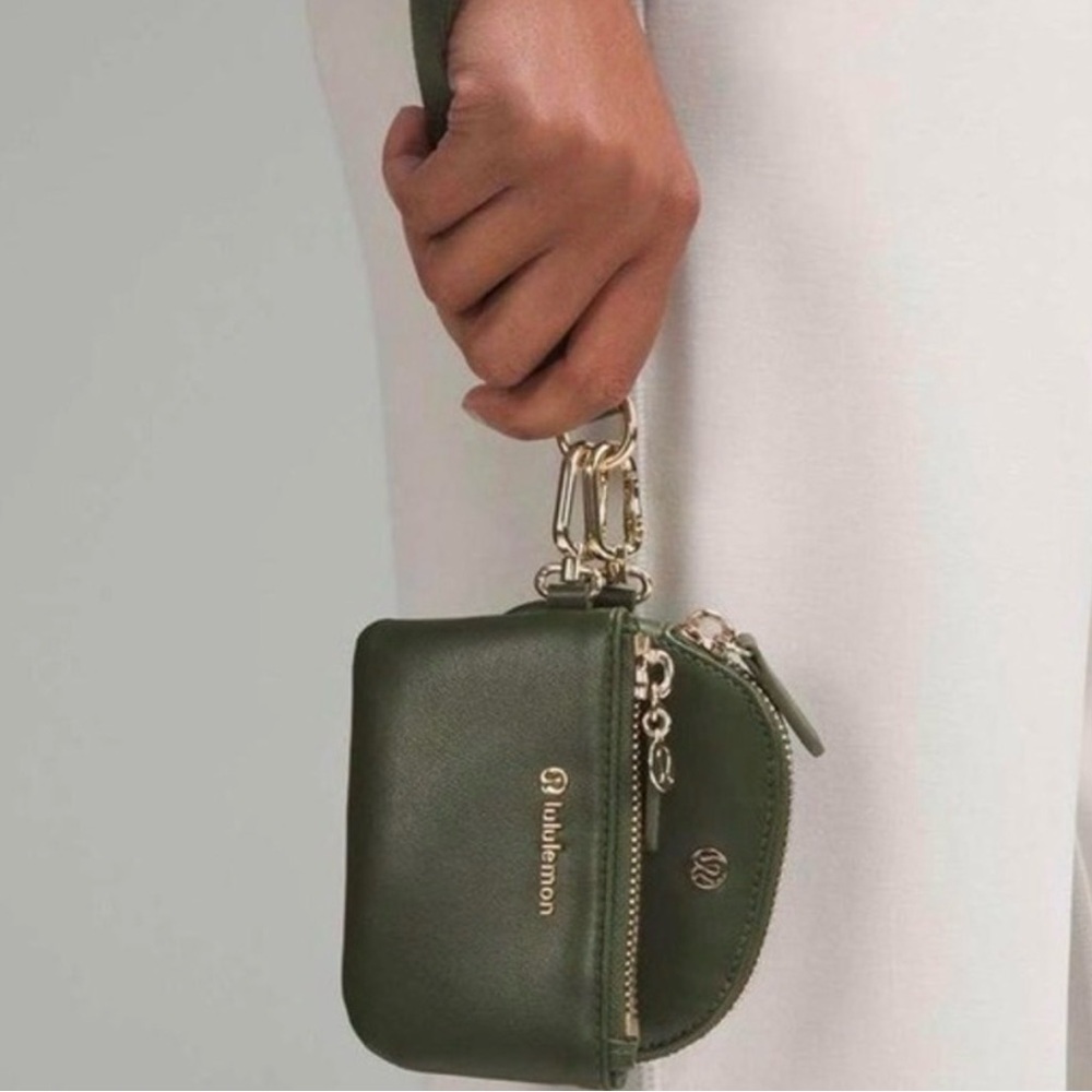 Lululemon Athletica Dual Pouch Wristlet